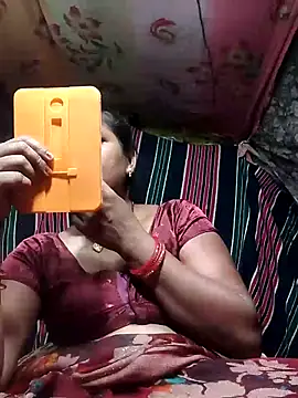 Hot kiran4 online show from 04-16-26, 03:57