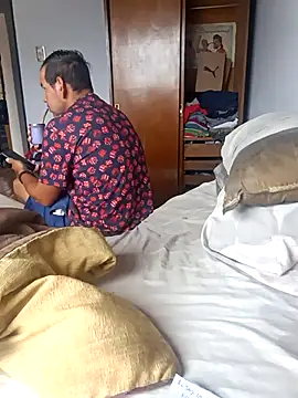 Snapshot of gordorichard chatting on 02-15-26, 02:47 gordorichard online show from 02-15-26, 02:47