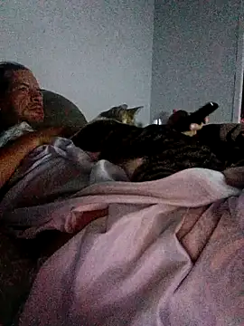 Snapshot of gordorichard chatting on 03-02-26, 05:08 gordorichard online show from 03-02-26, 05:08