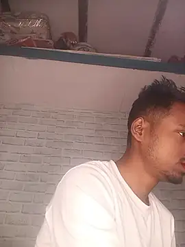 Snapshot of ravimandal chatting on 02-26-26, 04:22 ravimandal online show from 02-26-26, 04:22