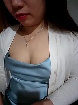 Snapshot of aki_zz69 chatting on 02-05-26, 01:05 aki zz69 online show from 02-05-26, 01:05