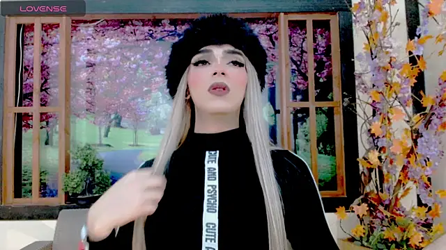 Snapshot of Maddye_Fox chatting on 02-12-26, 10:05 Maddye Fox online show from 02-12-26, 10:05