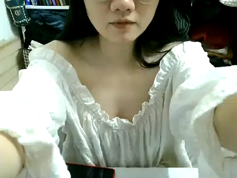 xiaoxiaowan11 online show from 02-10-26, 11:25