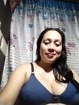 Snapshot of May_Bombs chatting on 02-09-26, 11:25 May Bombs online show from 02-09-26, 11:25