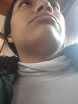 Snapshot of Julieta_Parker chatting on 02-16-26, 07:32 Julieta Parker online show from 02-16-26, 07:32