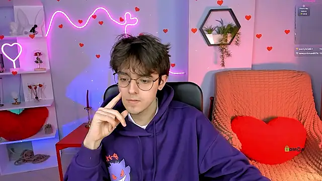 Snapshot of martin_neil chatting on 02-18-26, 01:18 martin neil online show from 02-18-26, 01:18