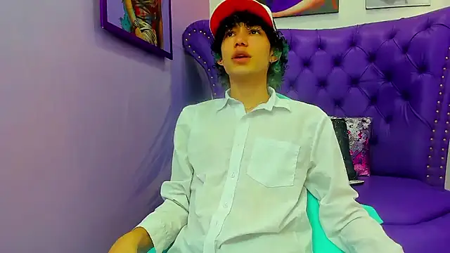 Snapshot of thanier_18 chatting on 02-06-26, 07:17 thanier 18 online show from 02-06-26, 07:17