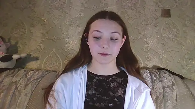 YuniNeko online show from 02-04-26, 07:09