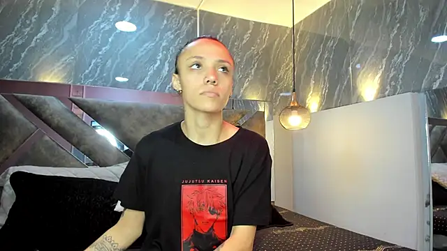 Snapshot of CharlotteKravizz chatting on 02-17-26, 06:14 CharlotteKravizz online show from 02-17-26, 06:14