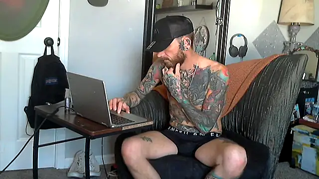 Snapshot of F_D_R_ chatting on 02-24-26, 06:06 F D R online show from 02-24-26, 06:06