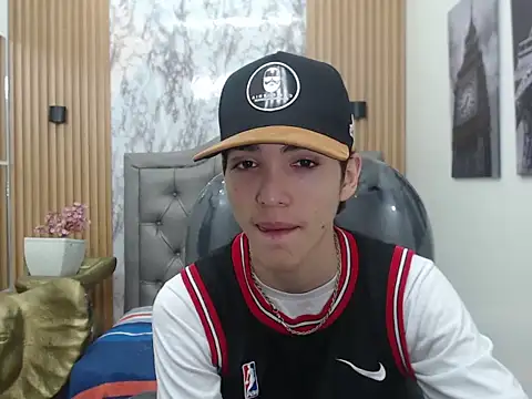 Snapshot of Asher_costa chatting on 02-06-26, 07:06 Asher costa online show from 02-06-26, 07:06