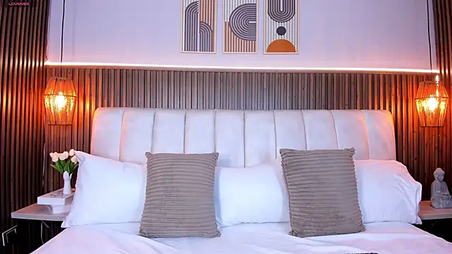 LisaLain online show from 04-01-26, 12:06