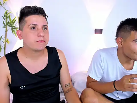 Snapshot of blacke1 chatting on 02-19-26, 01:23 blacke1 online show from 02-19-26, 01:23