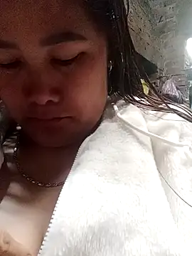 Snapshot of bongtuyet11 chatting on 02-06-26, 01:54 bongtuyet11 online show from 02-06-26, 01:54