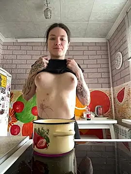 Snapshot of chilhorny chatting on 02-10-26, 04:38 chilhorny online show from 02-10-26, 04:38