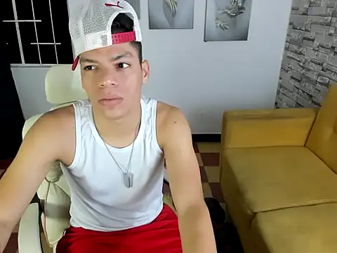 Snapshot of Andres_sant_ chatting on 02-06-26, 09:45 Andres sant online show from 02-06-26, 09:45