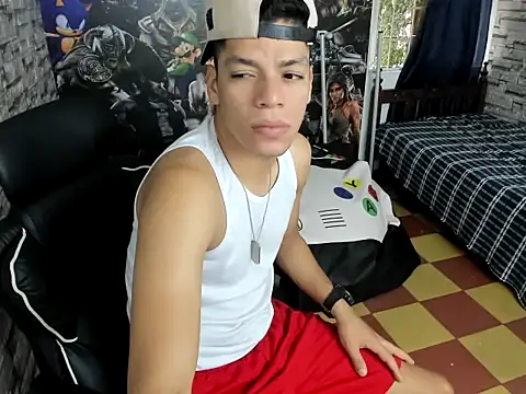 Snapshot of Andres_sant_ chatting on 02-06-26, 09:51 Andres sant online show from 02-06-26, 09:51