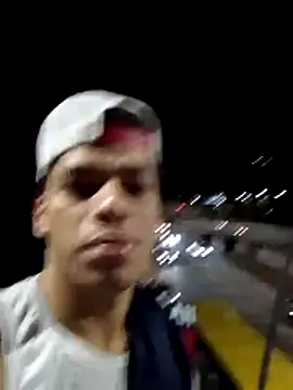 Snapshot of Andres_sant_ chatting on 03-26-26, 12:50 Andres sant online show from 03-26-26, 12:50