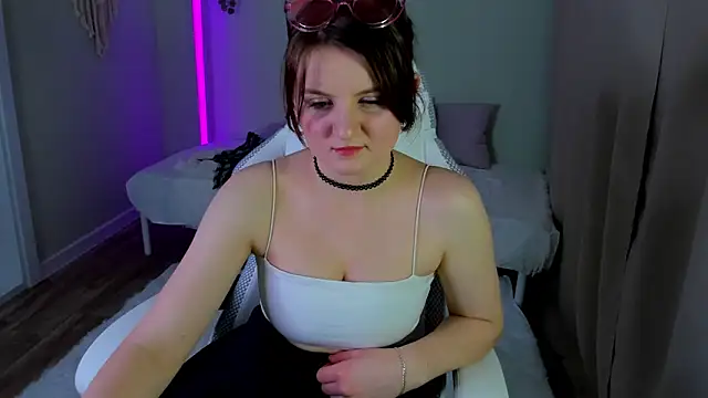 Snapshot of Maria_Rogers chatting on 02-09-26, 01:26 Maria Rogers online show from 02-09-26, 01:26