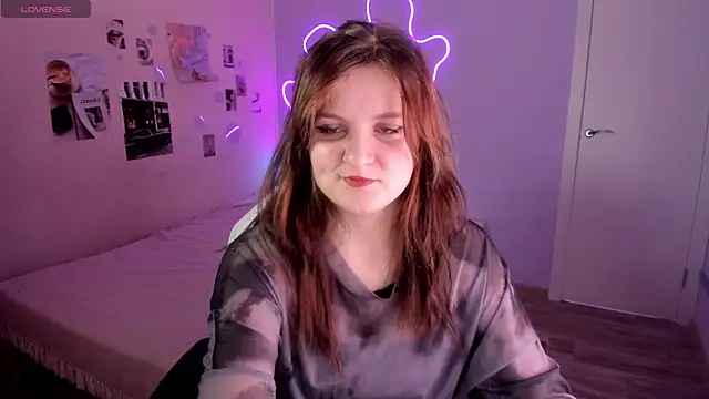 Snapshot of Maria_Rogers chatting on 02-21-26, 01:06 Maria Rogers online show from 02-21-26, 01:06