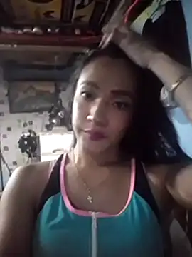 Snapshot of GeorginaLove09 chatting on 02-15-26, 06:04 GeorginaLove09 online show from 02-15-26, 06:04