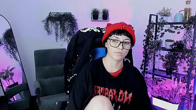 NeoGeisha online show from 04-09-26, 01:16