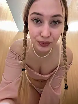 blonde exe online show from 03-31-26, 02:28