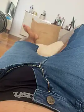 Snapshot of Bigbigjack chatting on 02-19-26, 04:36 Bigbigjack online show from 02-19-26, 04:36