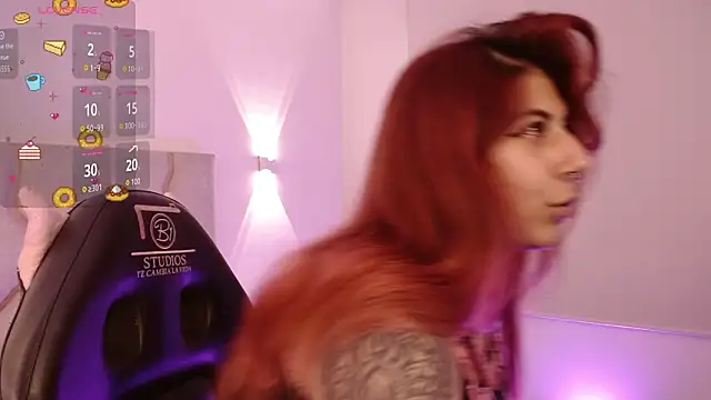 Snapshot of Sashaa_tay chatting on 02-20-26, 07:25 Sashaa tay online show from 02-20-26, 07:25