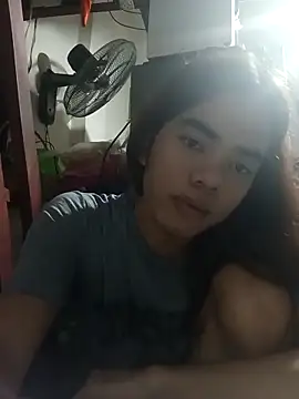 Wildcam21 online show from 02-17-26, 08:00