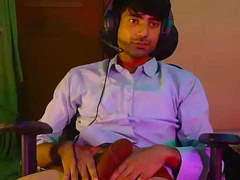 Snapshot of MorningLicker chatting on 02-19-26, 08:05 MorningLicker online show from 02-19-26, 08:05