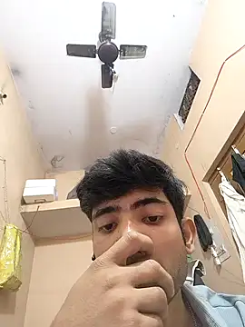 Snapshot of MorningLicker chatting on 02-20-26, 02:17 MorningLicker online show from 02-20-26, 02:17