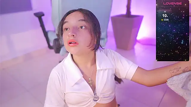 Snapshot of _emily_jonexs chatting on 02-28-26, 05:36 emily jonexs online show from 02-28-26, 05:36