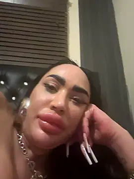 Lovermolls online show from 02-24-26, 11:58