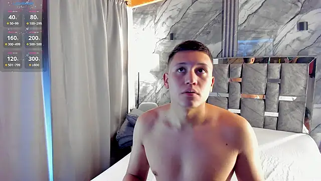 Snapshot of Manson_and_Zoe chatting on 02-28-26, 11:22 Manson and Zoe online show from 02-28-26, 11:22