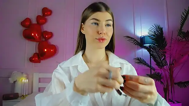 Snapshot of Milana_rosaa chatting on 02-12-26, 04:35 Milana rosaa online show from 02-12-26, 04:35