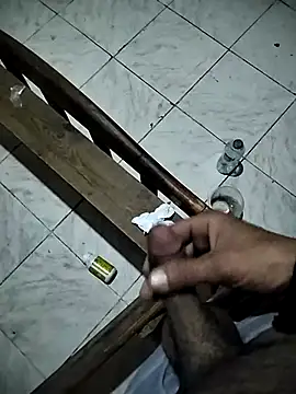 UnsureSlide online show from 03-29-26, 01:27