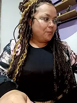 Snapshot of SweettSin chatting on 03-02-26, 05:08 SweettSin online show from 03-02-26, 05:08