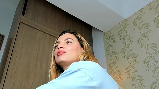 Snapshot of mahia_montenegro chatting on 03-01-26, 04:09 mahia montenegro online show from 03-01-26, 04:09