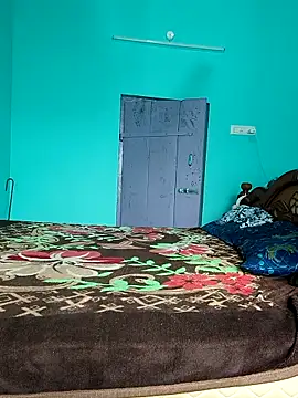 Snapshot of Tamilkannadacouple chatting on 02-19-26, 05:14 Tamilkannadacouple online show from 02-19-26, 05:14