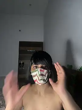 Snapshot of KavyaCurves chatting on 02-18-26, 07:54 KavyaCurves online show from 02-18-26, 07:54