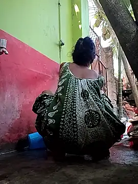 Snapshot of Sweet-runi chatting on 04-15-26, 03:35 Sweet-runi online show from 04-15-26, 03:35