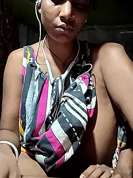 Snapshot of Sweet-runi chatting on 04-16-26, 03:57 Sweet-runi online show from 04-16-26, 03:57