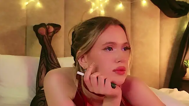 Beckie White online show from 04-05-26, 08:55