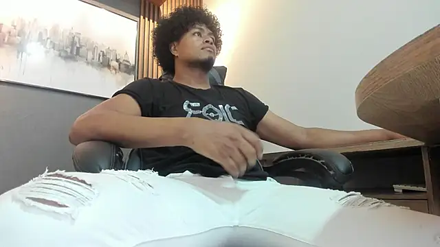 Kai Moreno online show from 02-14-26, 07:32