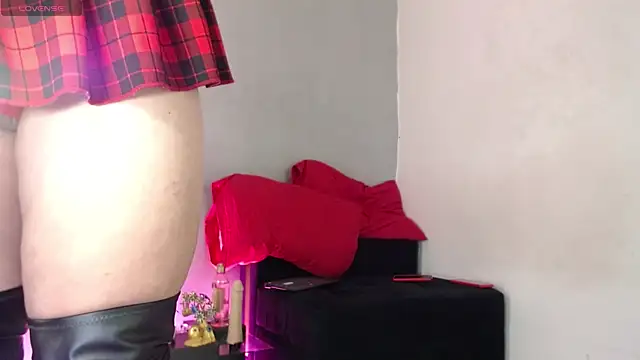 Snapshot of sweet_angel_med chatting on 03-29-26, 02:11 sweet angel med online show from 03-29-26, 02:11