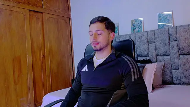 Snapshot of NICK_MOSS_ chatting on 02-21-26, 11:11 NICK MOSS online show from 02-21-26, 11:11