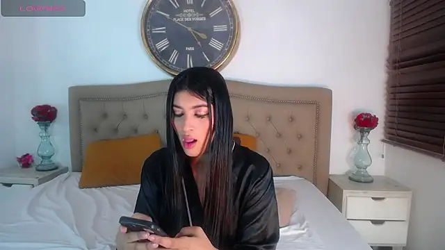 Snapshot of LucyVilla chatting on 02-20-26, 04:42 LucyVilla online show from 02-20-26, 04:42