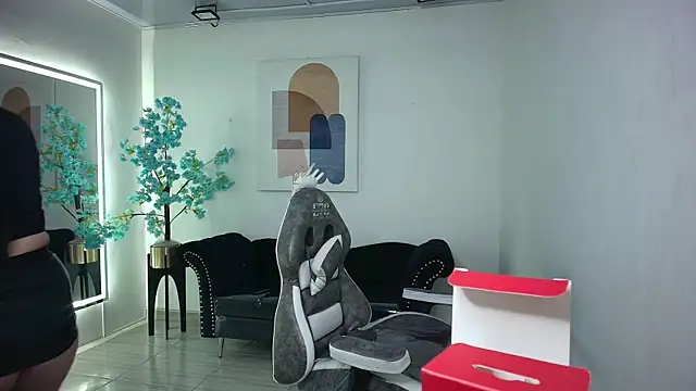 Alanna  scott online show from 02-08-26, 03:32