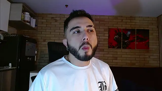 Snapshot of dave_wolf7 chatting on 02-21-26, 12:22 dave wolf7 online show from 02-21-26, 12:22